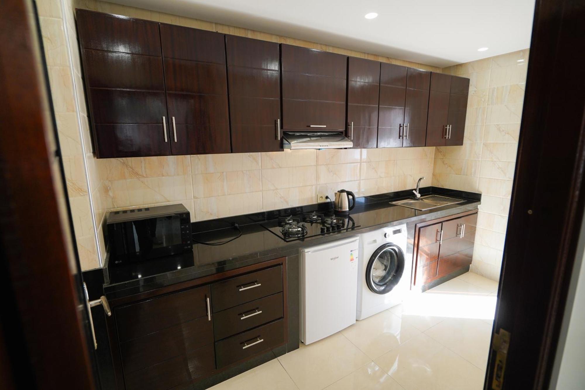 Appartement With Terasse 5 Min To Tanger Marina-Free Parking Buitenkant foto