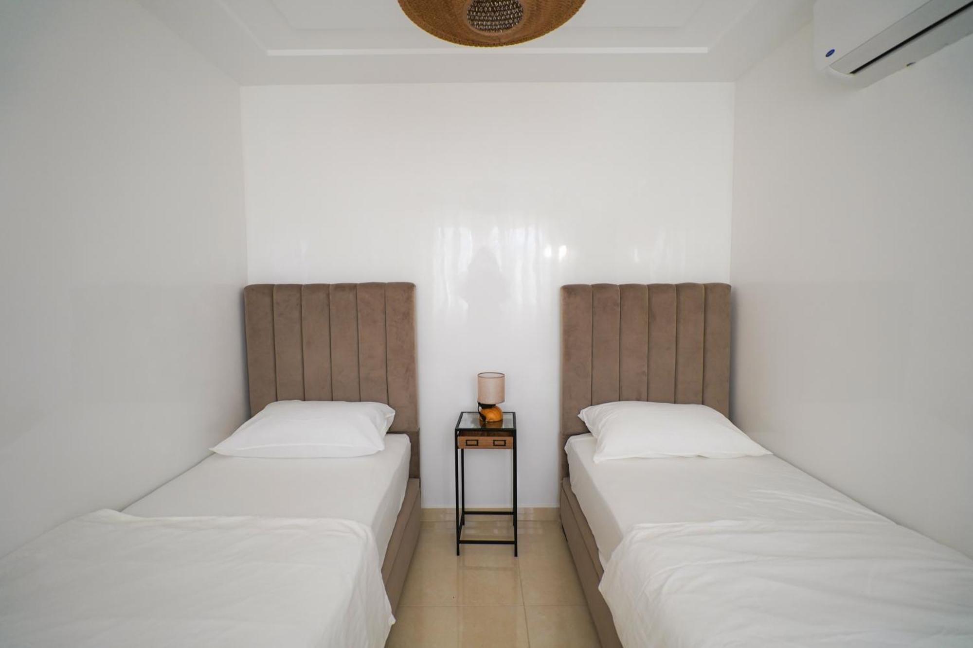 Appartement With Terasse 5 Min To Tanger Marina-Free Parking Buitenkant foto